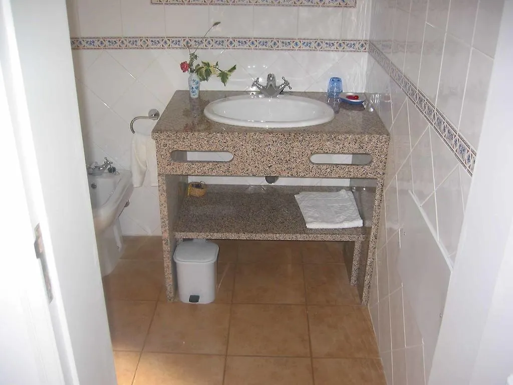 Quinta Das Aves Guest House Lagos 0*,